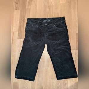Vintage/Y2K Sanctuary Black Corduroy Short Capris